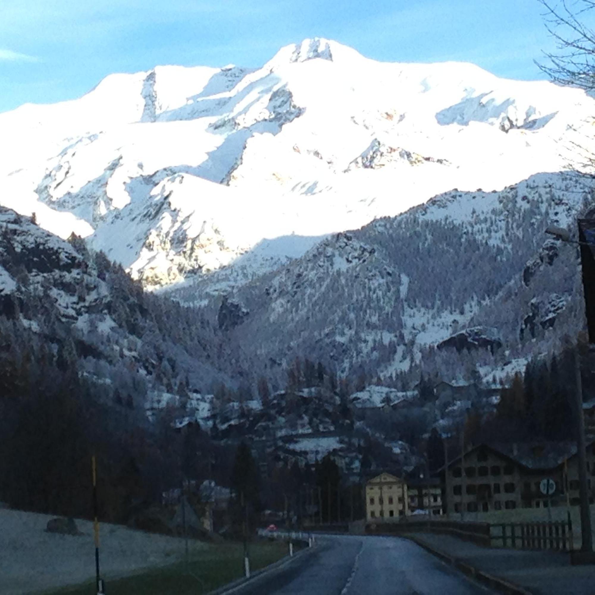 Hotel De Gletscher Gressoney-La-Trinite Bagian luar foto